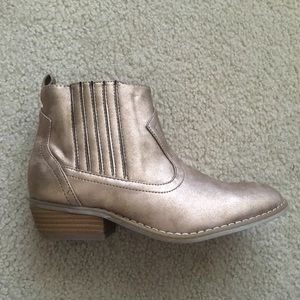 Rose Gold Cowboy Booties